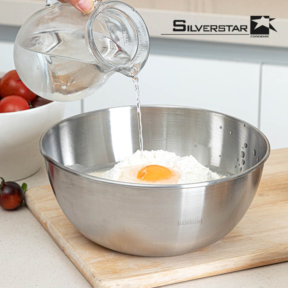 [SILVERSTAR] Stainless Steel Mixing Bowl Large 26cm – Durable, Stain & Odor Resistant, Built-In Measuring Scale, No-Spill Water Nozzle Design - Made in Korea